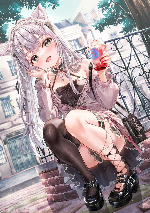 やっと来た〜。ほら、手貸して？